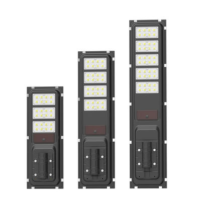 Luz de calle LED solar sostenible para exteriores en ciudades inteligentes y respetuosas con el medio ambiente