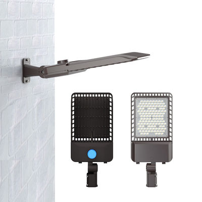 Luces de calle de aluminio fundido a presión IP66 Protección a prueba de agua IK08 con CCT opcional